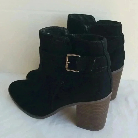 Universal thread Black vegan suede inner zip booties 10 - Picture 3 of 10